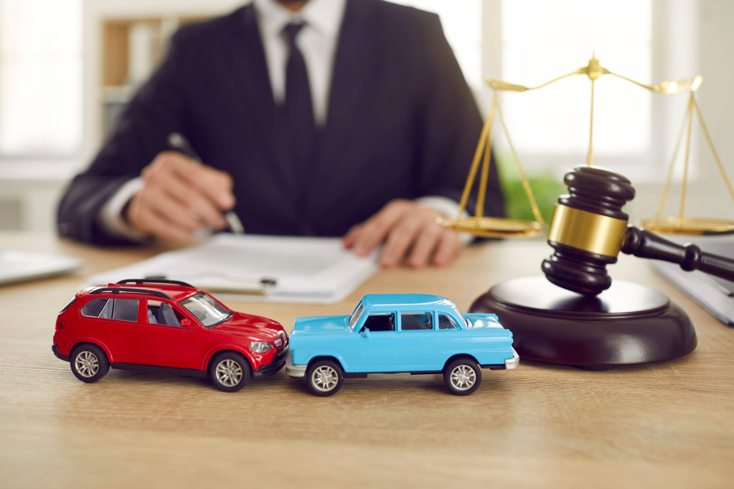 Car accident injury lawyer